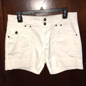 Women’s shorts, size 8,